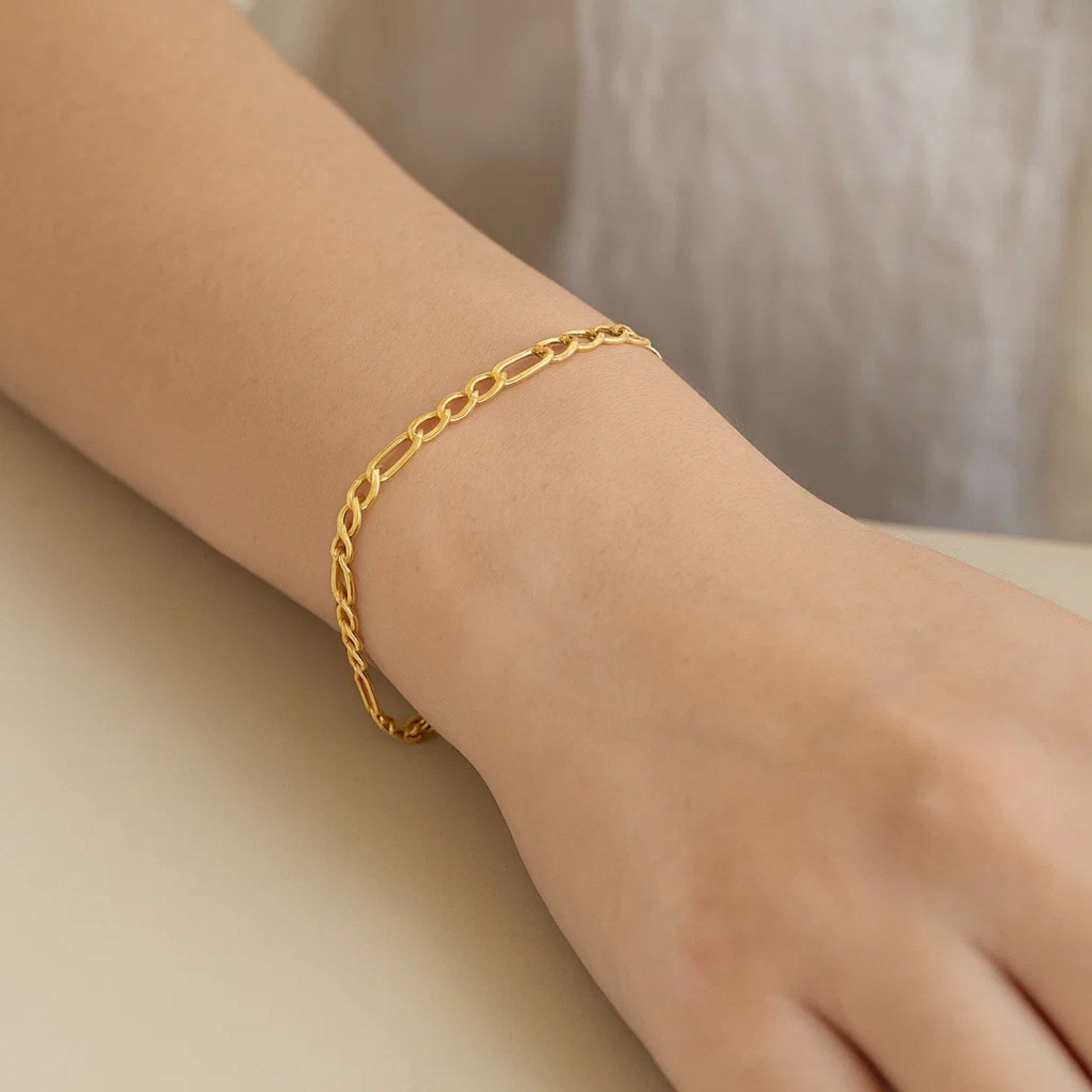 14K Yellow Gold Lite Figaro Bracelet