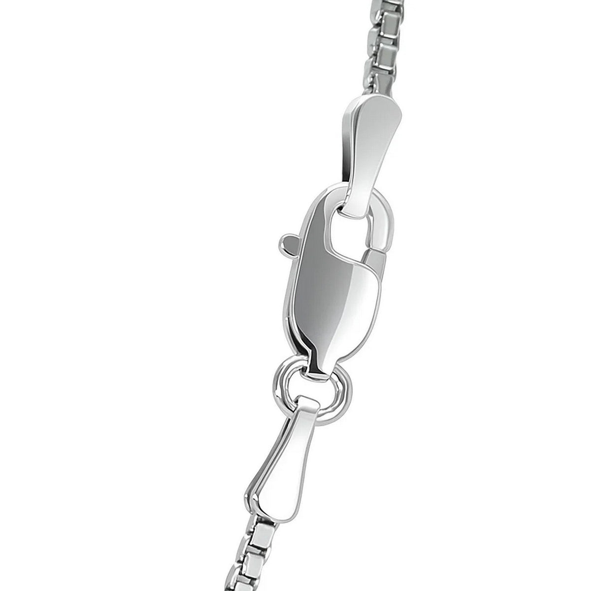 Lobster clasp on the 1.4mm box chain in 14K white gold