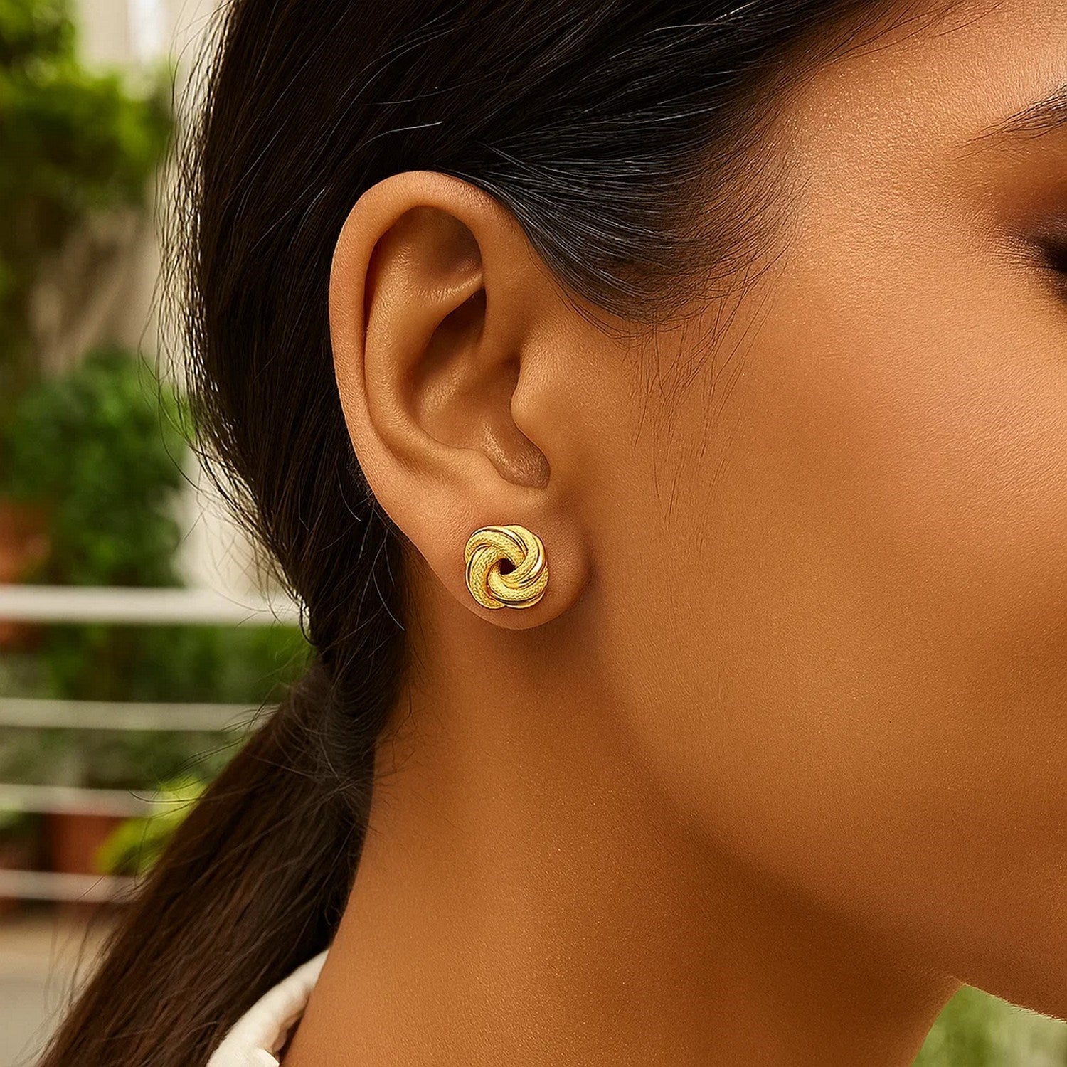 14K Gold Stud Earrings - Intertwined Love Knot