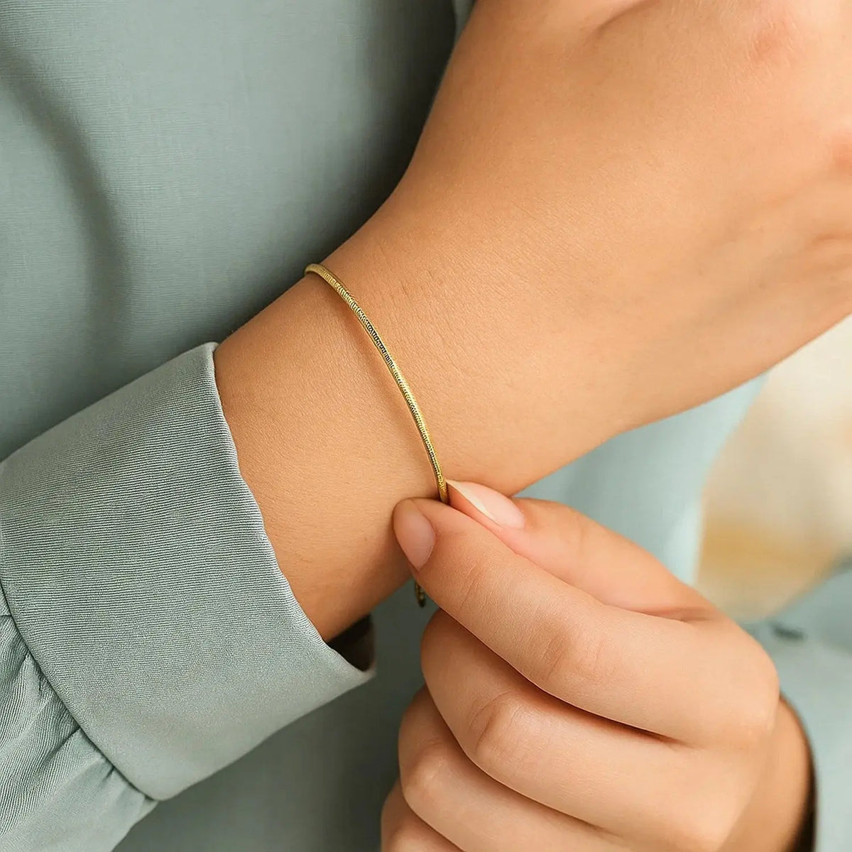 Diamond Cut Stack Bangle Bracelet in 14K Yellow Gold  Bangles DEEVE