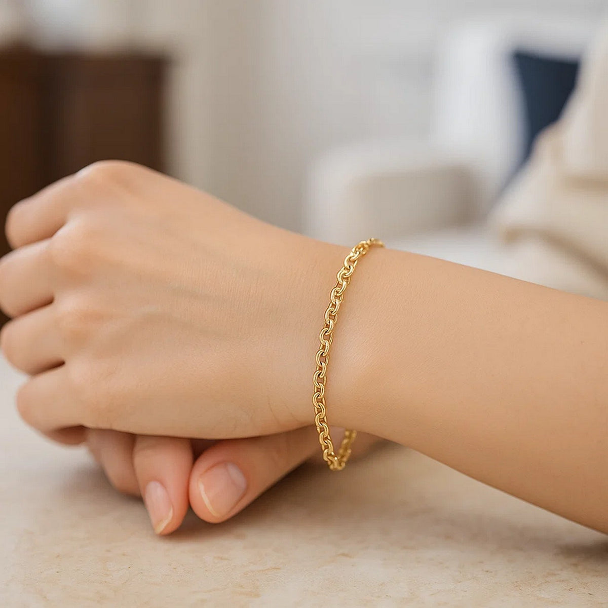 Dainty Rolo Chain Bracelet in 14K Gold | 2.50mm