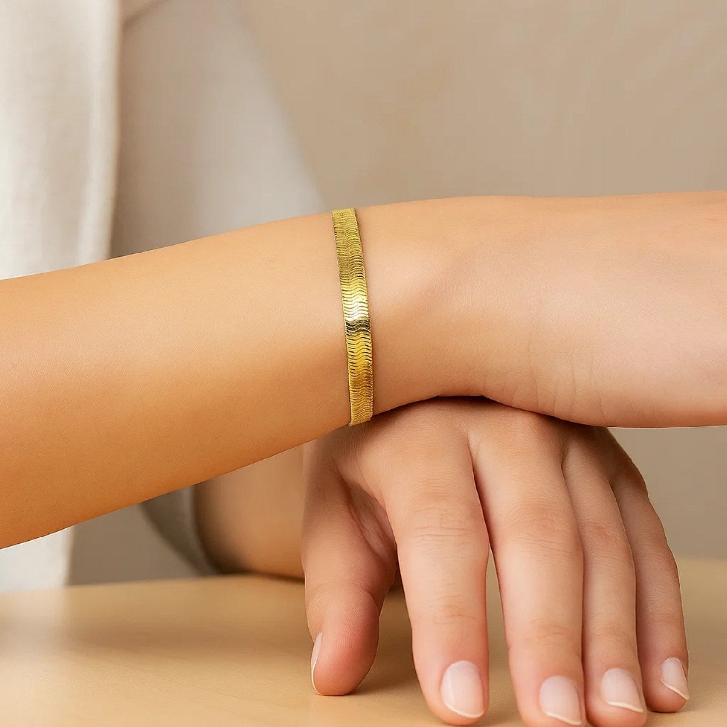 14k Yellow Gold Super Flex Herringbone Bracelet (4.60 mm)