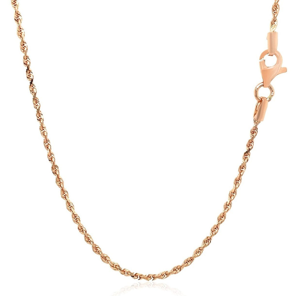 Rope chain in 14K rose gold with the lobster clasp at the side