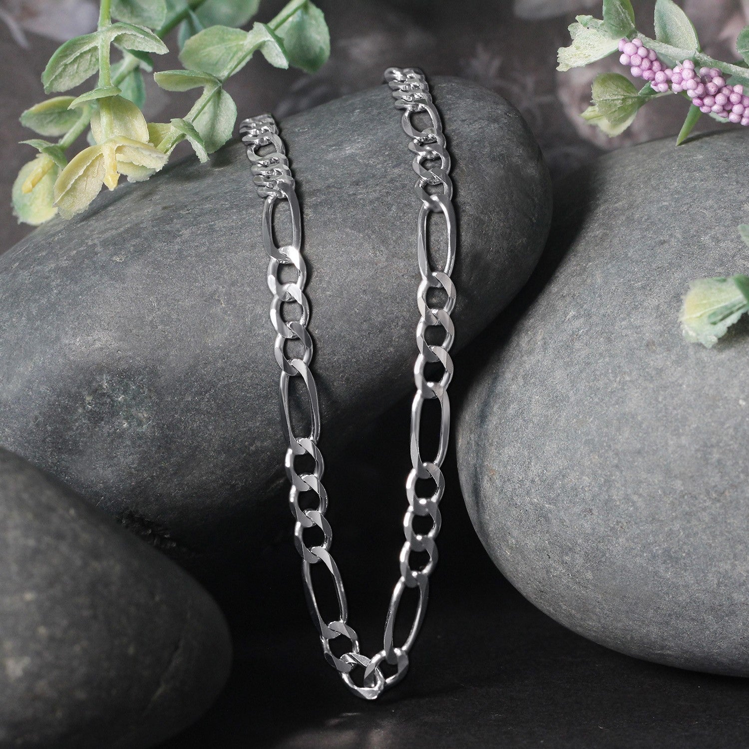 Solid Figaro Chain Necklace in 14K White Gold | 4.50mm