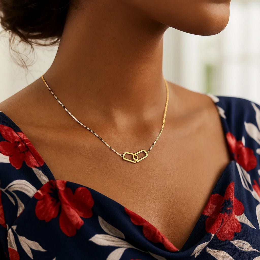 Interlocking Necklace