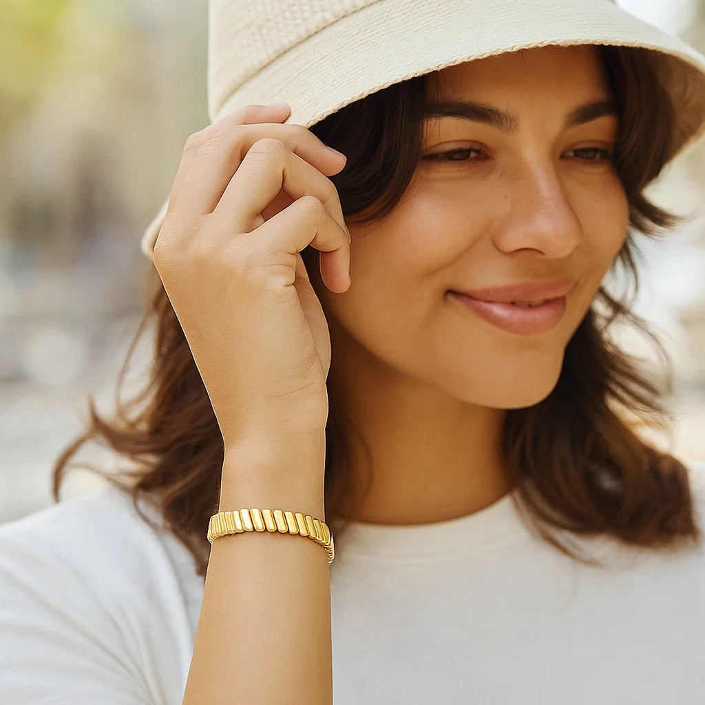 Rib Link Bracelet in 14K Yellow Gold