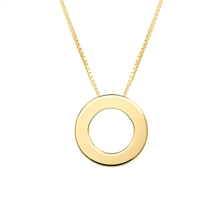 Front view of the polished block letter O in 14K yellow gold on a box chain