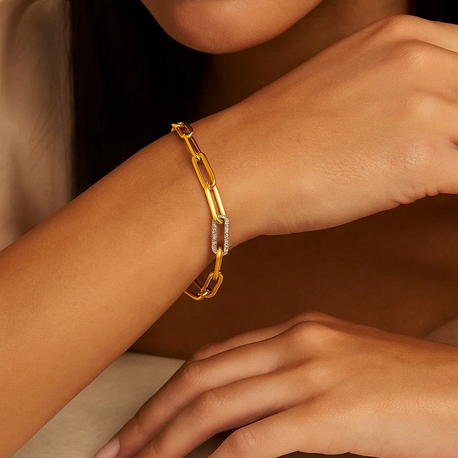 14K Yellow Gold Paperclip Chain Bracelet With Diamond Link