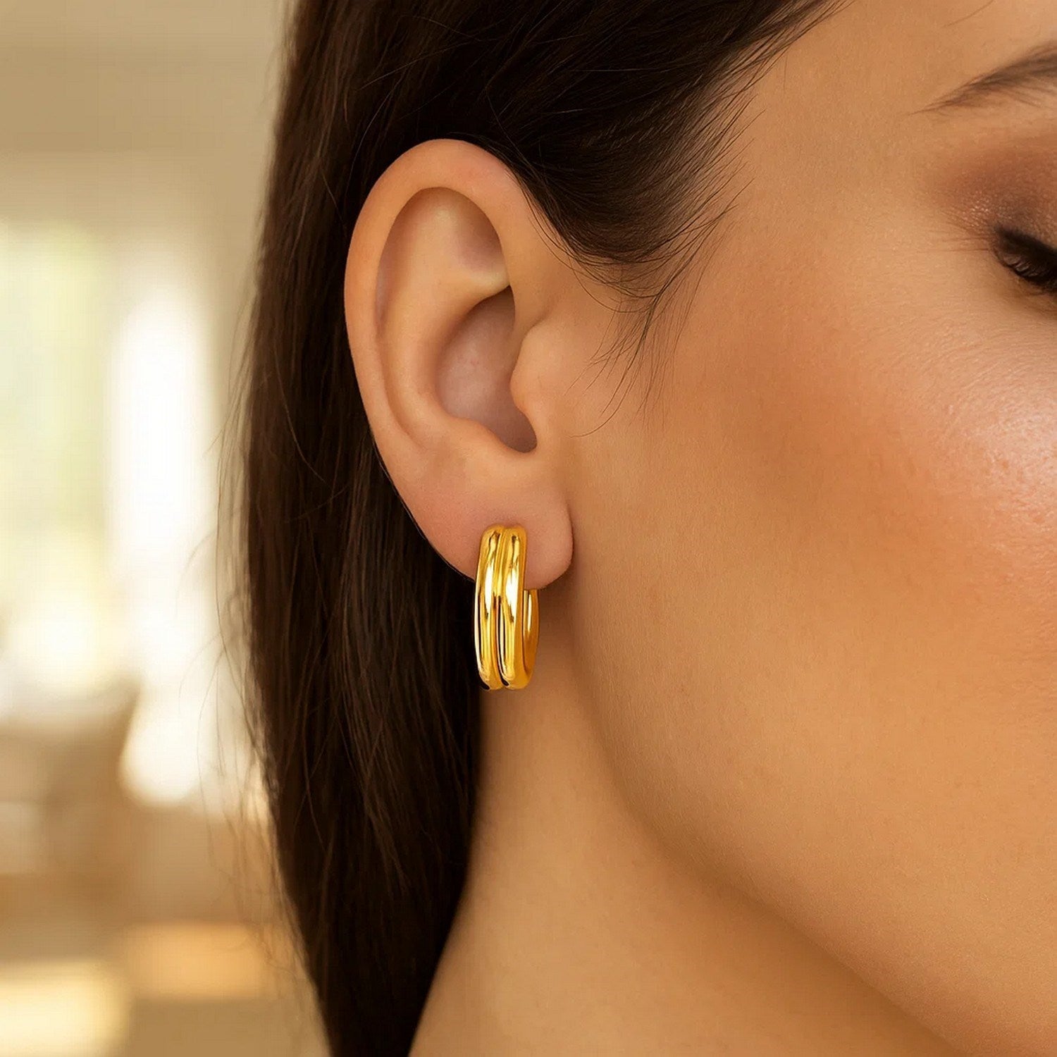 Double Oval Interlocking Hoop Earrings in 14K Yellow Gold