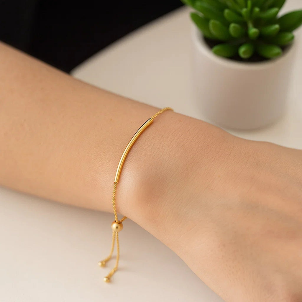 Smooth Curved Bar Lariat Design Bracelet in 14K Yellow Gold