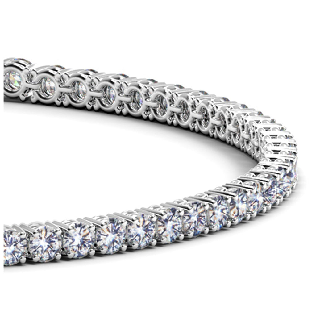 Close-up of the round diamonds on a 3 carat tennis bracelet in 14K white gold