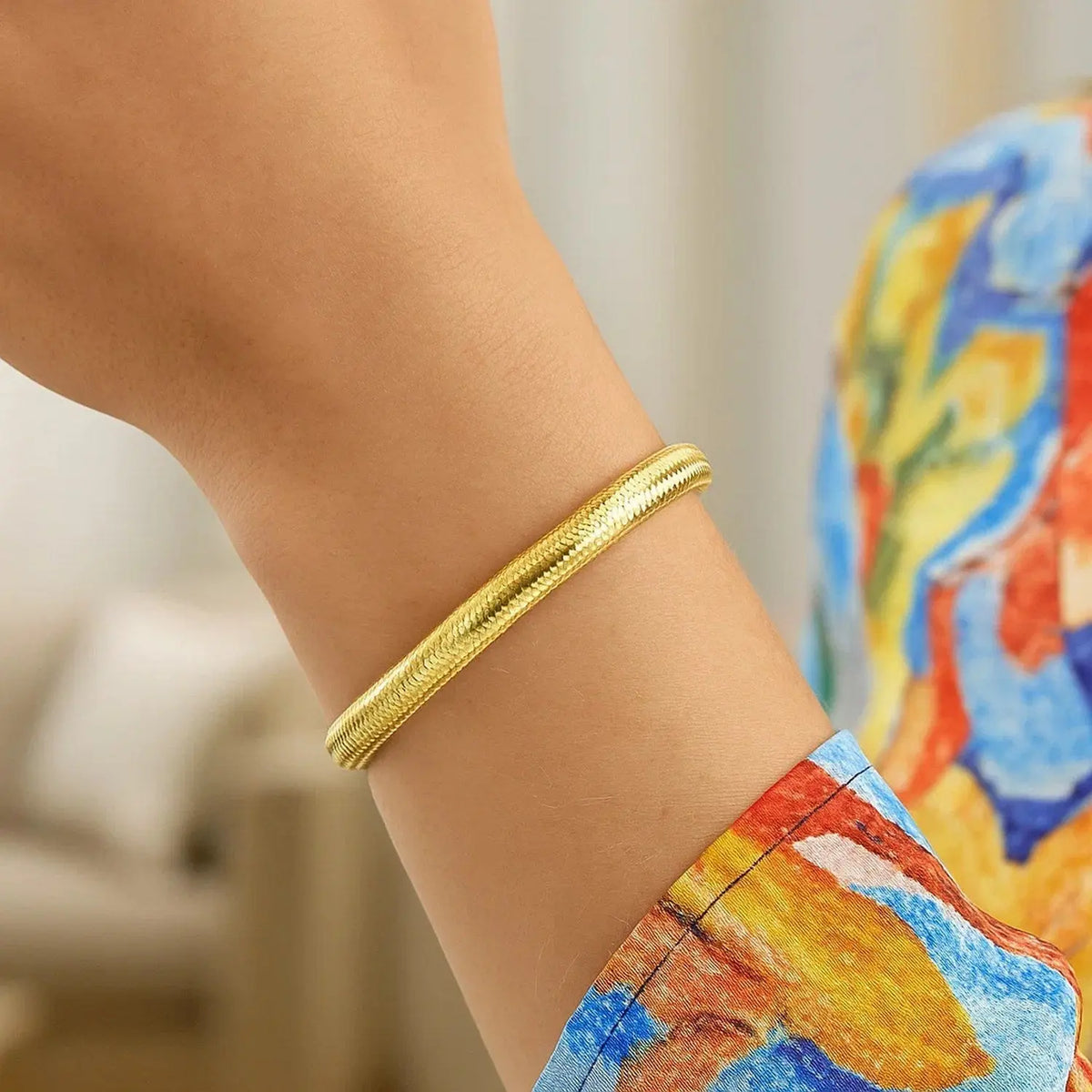 Medium Stretch Mesh Bracelet in 14K Yellow Gold  Mesh Bracelets DEEVE