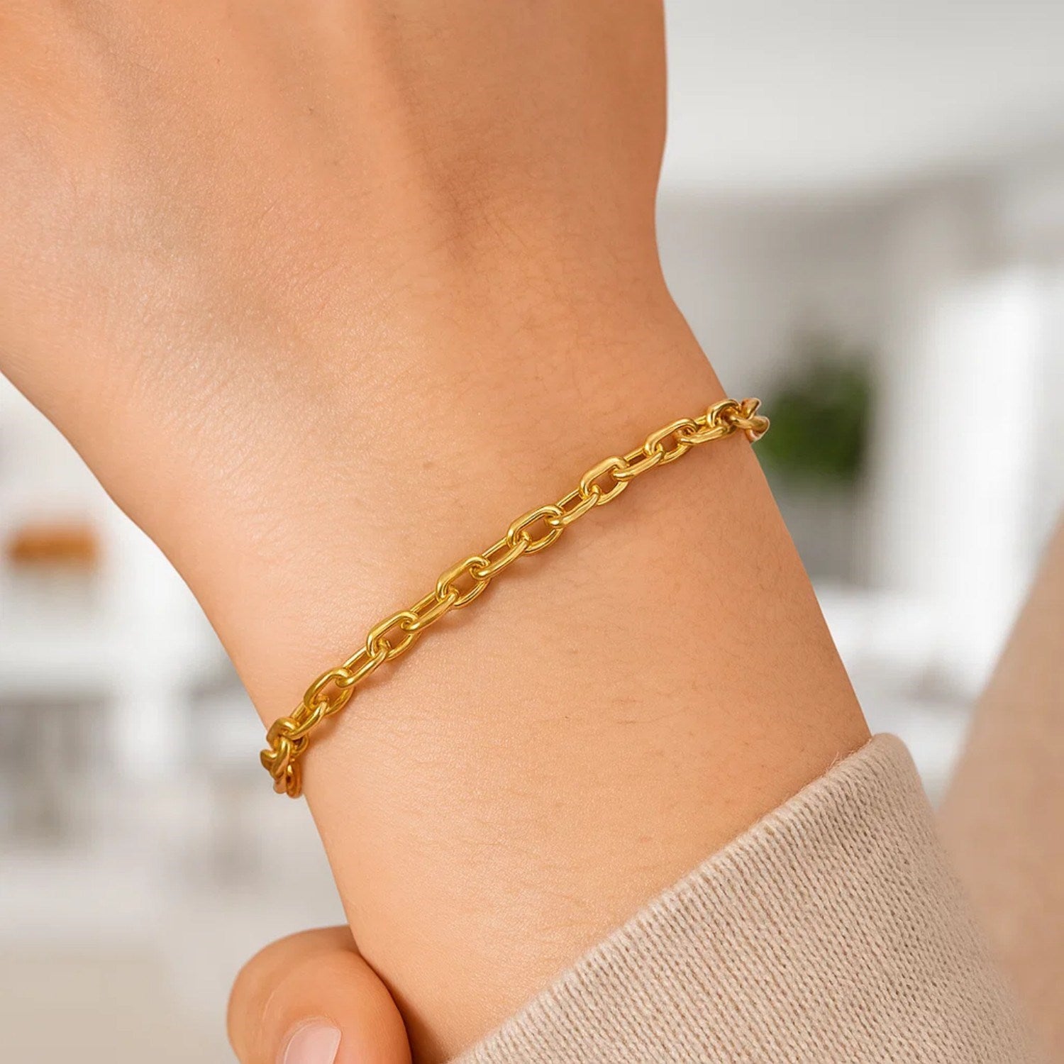 14K Yellow Gold Cable Chain Bracelet