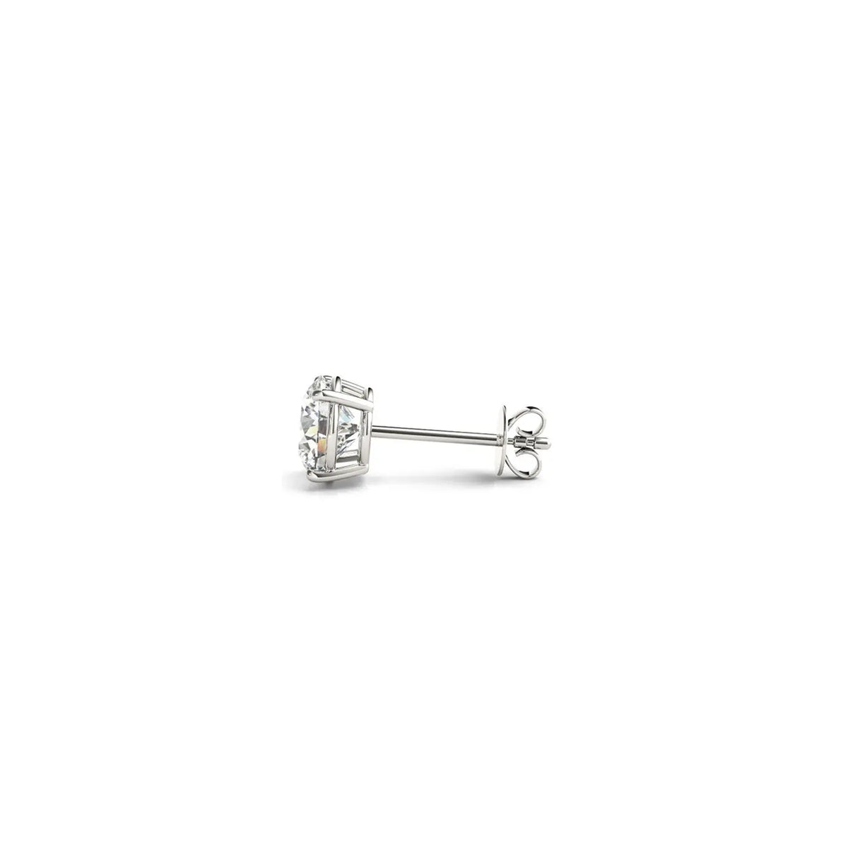 Close-up of 1.00 ct IGI certified round-cut lab-grown diamonds in 14K gold stud earrings — DEEVE