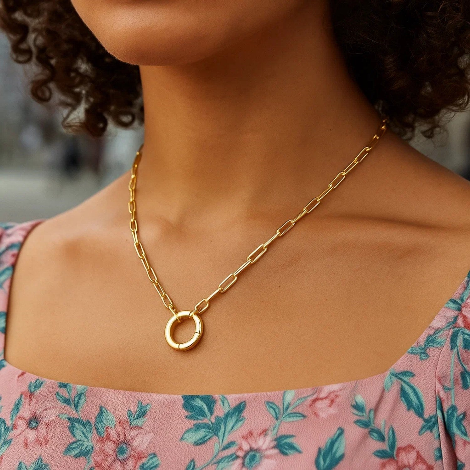 High Polish Paperclip Chain Necklace with Invisible Clasp in 14K Yellow Gold