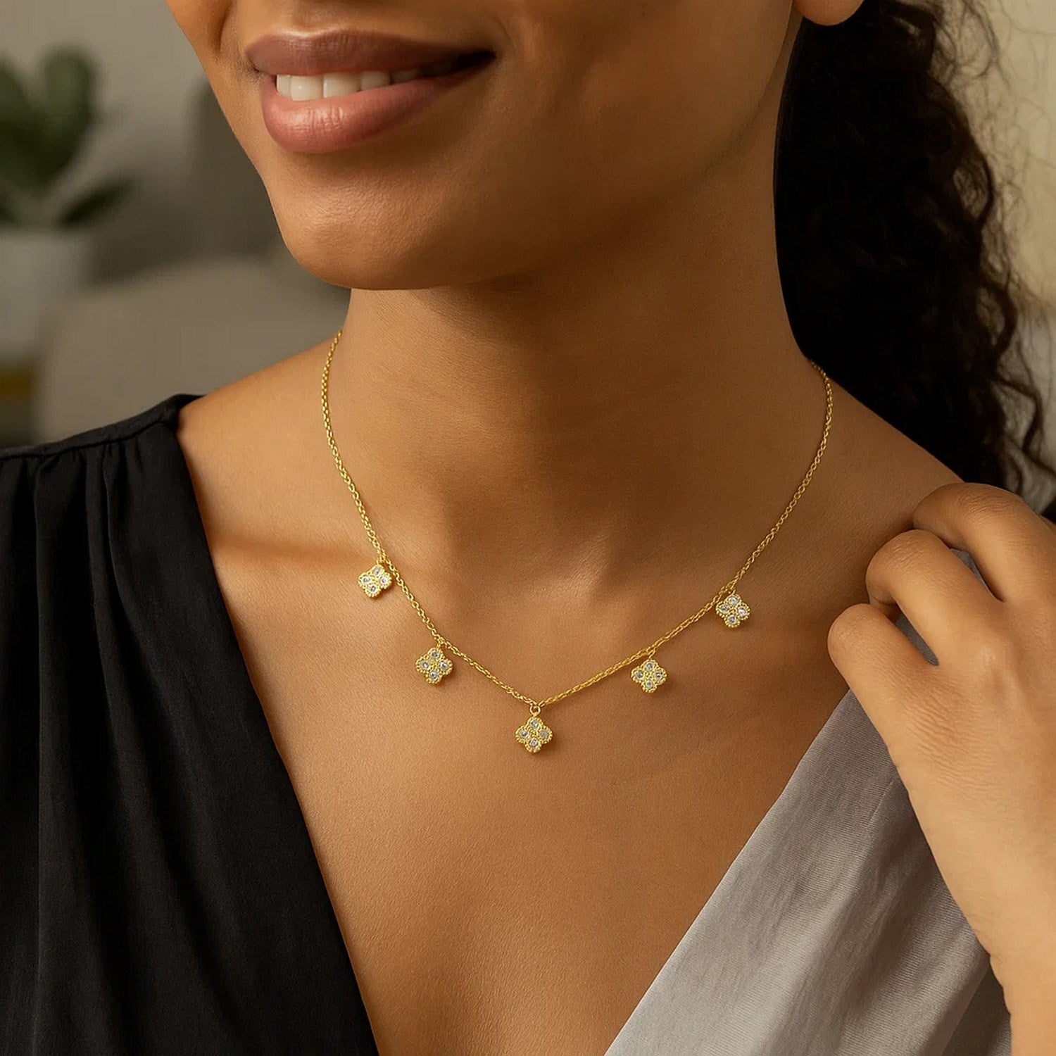 Diamond Flower Necklace in 14K Yellow Gold