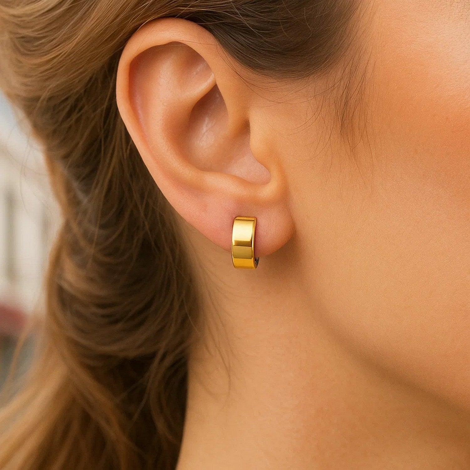 Diamond-Cut & Polished Hoop Earrings in 14K Two-Tone Gold