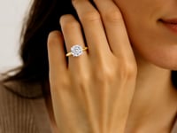 3.ct Round Cut Lab Grown Diamond Solitaire Ring in 14K Yellow Gold | IGI Certified
